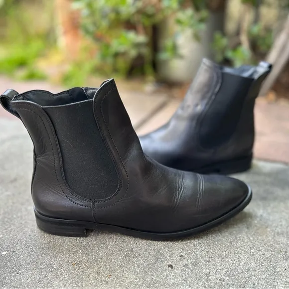 Paul Green Women MINDY BOOT$449.00 size 7.5 US 10 Color — Black Leather