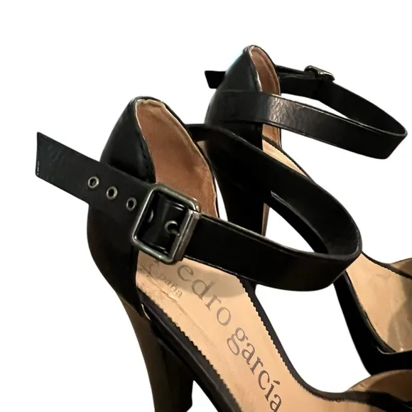 Pedro Garcia Black High Heel Sandals 8.5 38.5 Ankle Straps Open Toe EUC $589