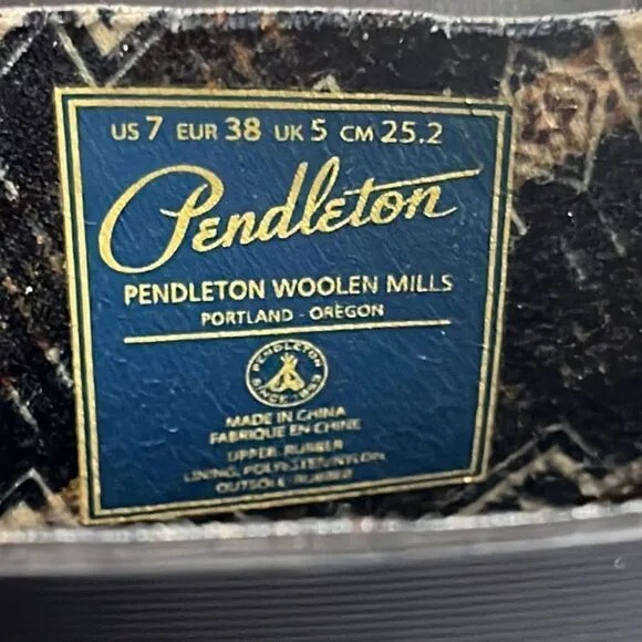 Pendleton Embossed Chelsea Rain Boots