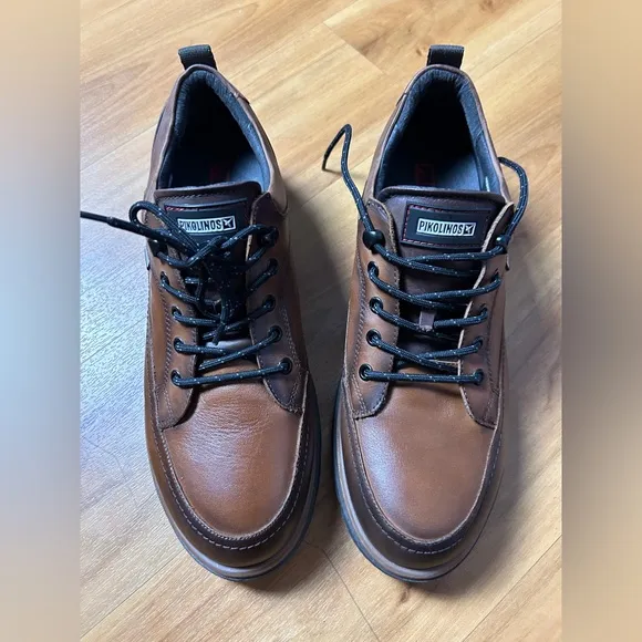 Pikolinos Brown Leather Oxfords with Comfort Sole