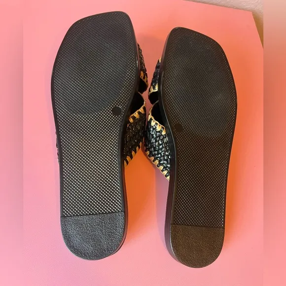 Pomelo Black Raffia Slide Sandals