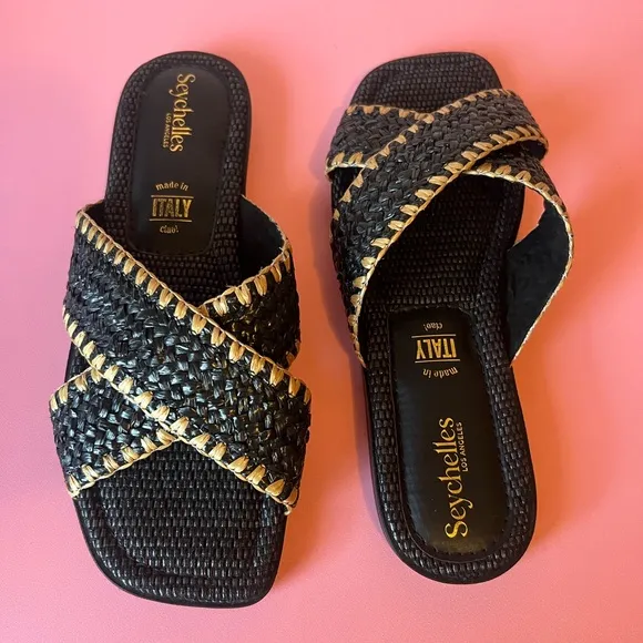 Pomelo Black Raffia Slide Sandals