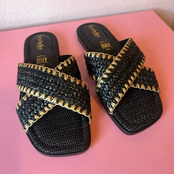 Pomelo Black Raffia Slide Sandals