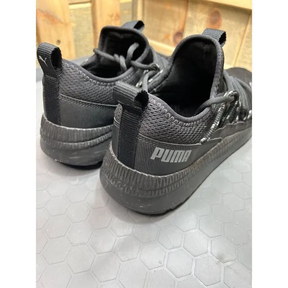 PUMA Mens SoftFoam  Athletic Shoes Size 10.5 Black Mesh Upper