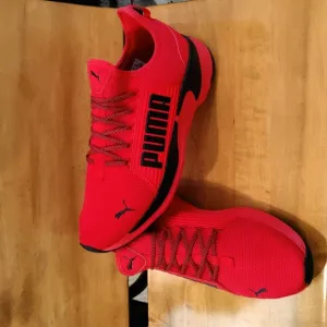 Puma soft ride slip on men's size12 red and black