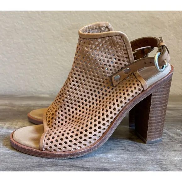 Rag &amp; Bone Wyatt Perforated Tan Leather Sandals Made In Italy