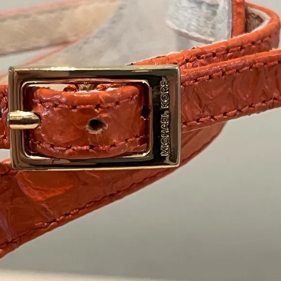 Really Cute Michael Kors Orange Embossed Kaylee Sandals in Size 7.5   NWOB