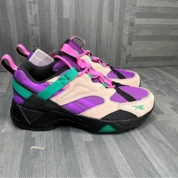 Reebok Aztrek 96 Adventure Sneakers Grey/Emerald Women Size 8