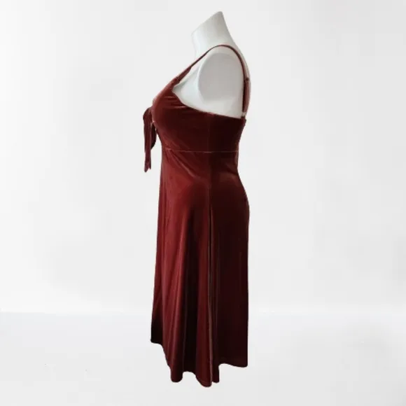 REVELRY Drew Terracotta Velvet Bridesmaid Dress Size 16 Midi Length Sleeveless