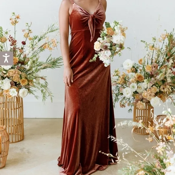 REVELRY Drew Terracotta Velvet Bridesmaid Dress Size 16 Midi Length Sleeveless