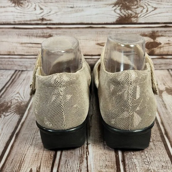 REVERE Osaka Wedge Mary Jane Adj. Women's 11 M Champagne Angle Shoes NWOT