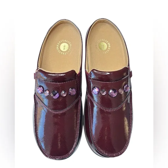 Revitalign Orthotic Patent Leather Mules Clog Siesta Dazzle Womens Sz 9 Burgundy