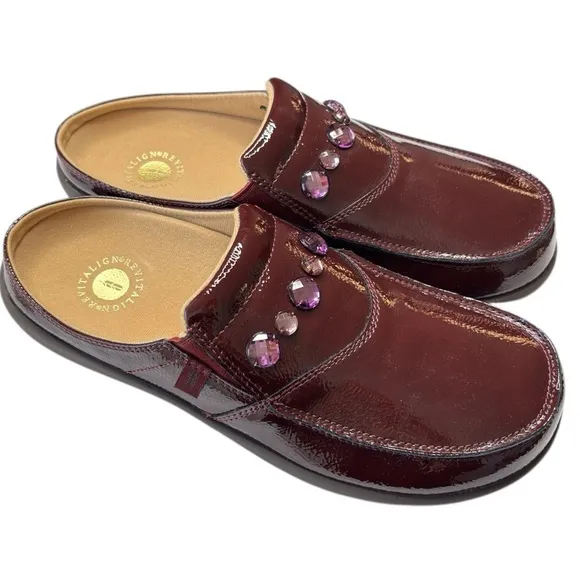 Revitalign Orthotic Patent Leather Mules Clog Siesta Dazzle Womens Sz 9 Burgundy