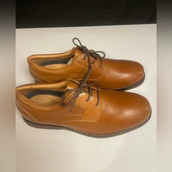 Rockport Cedric Dress Men’s Laceup Almond Toe Oxfords size 7.5 US Dress Shoes