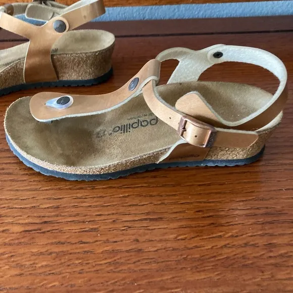 Rose Gold Birkenstock Papillio Gizeh Platform Size 38