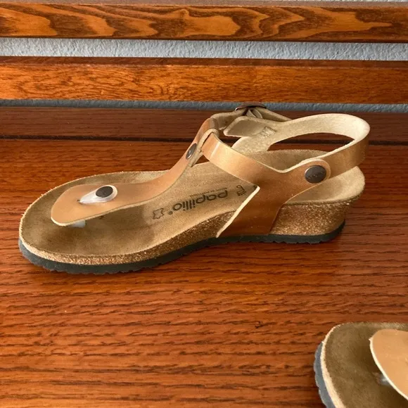 Rose Gold Birkenstock Papillio Gizeh Platform Size 38