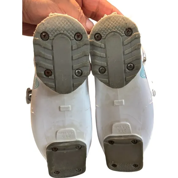 Rossignol Fun Girl J3 Junior Ski Boots In White/Pink Size 21.5 = US Size 4