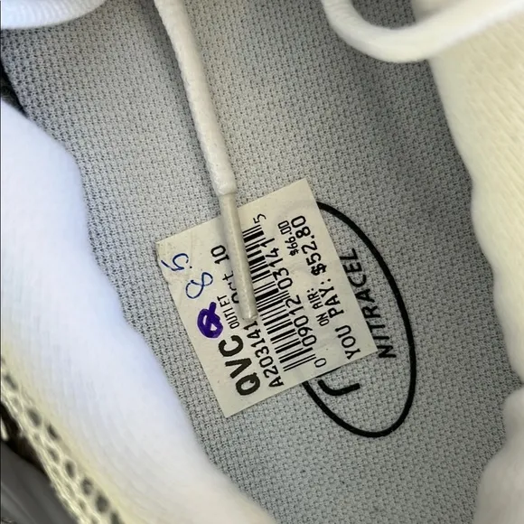 RYKA White Athletic Shoes with Breathable Mesh and Cushioned Sole