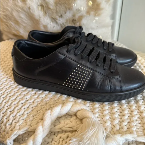 Saint Laurent Women’s Black Leather Sneakers