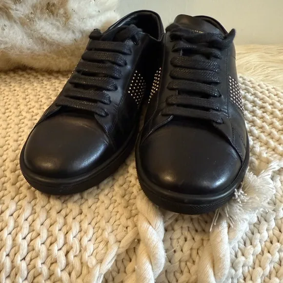 Saint Laurent Women’s Black Leather Sneakers