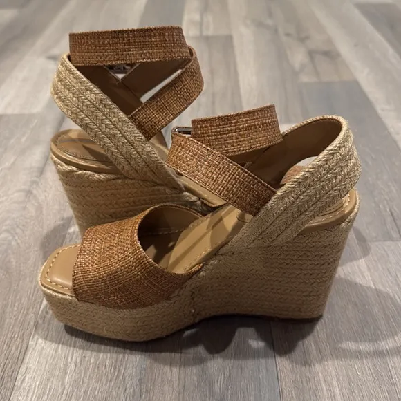 Sam Edelman Vada Heels