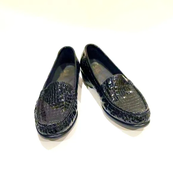 SAS Black Croc Print Loafer Shoes Size 9 AAA