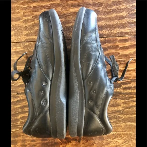 SAS Time Out Black Lace-up Shoes - Size 12S (EUC)