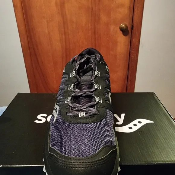 Saucony Men's Black and Gray Running Shoes