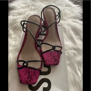 Schutz Ariana Snake Print Square Toe Sandals