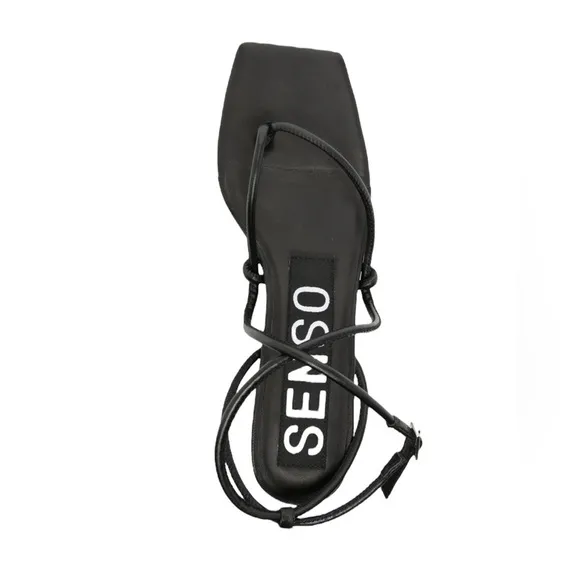 Senso- Women’s Wella-Ebony Black square-toe sandals open toe, mid heel, leather.