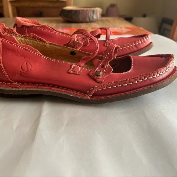 Sergio Tomani Red Leather Mary Jane Boho Hippie Comfort Shoe Euro Sz 37 EUC
