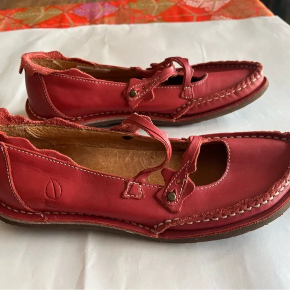 Sergio Tomani Red Leather Mary Jane Boho Hippie Comfort Shoe Euro Sz 37 EUC