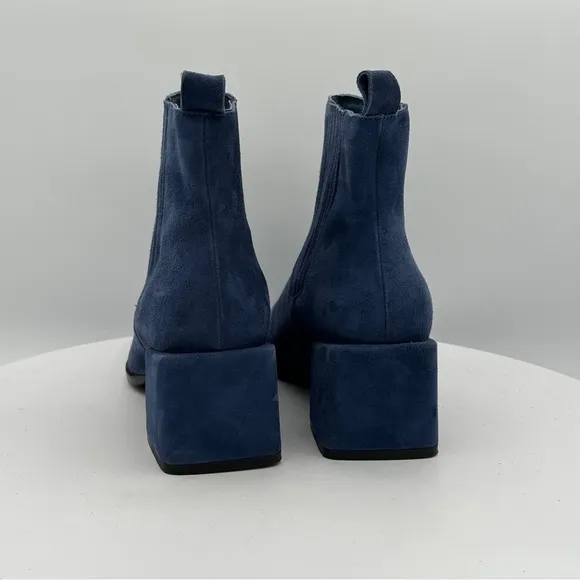 SEYCHELLES WOMENS EXIT STRATEGY CHELSEA ANKLE BOOTIE  SIZE 6  COLOR NAVY  NEW!!!