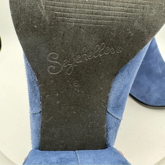 SEYCHELLES WOMENS EXIT STRATEGY CHELSEA ANKLE BOOTIE  SIZE 6  COLOR NAVY  NEW!!!