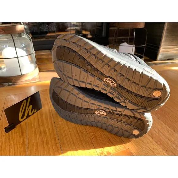 Size 4y Chaco Outcross 2 Watersport Shoes J180077