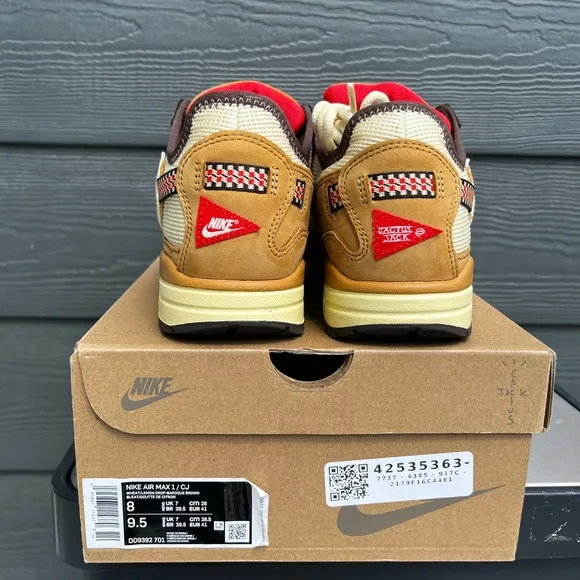 Size 8M - Travis Scott x Nike Air Max 1 &quot;Wheat&quot;