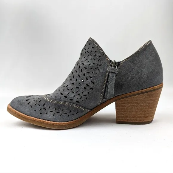Sofft Amberly Laser Cut Suede Booties Side Zip Block Heel Boho Western Blue 8.5