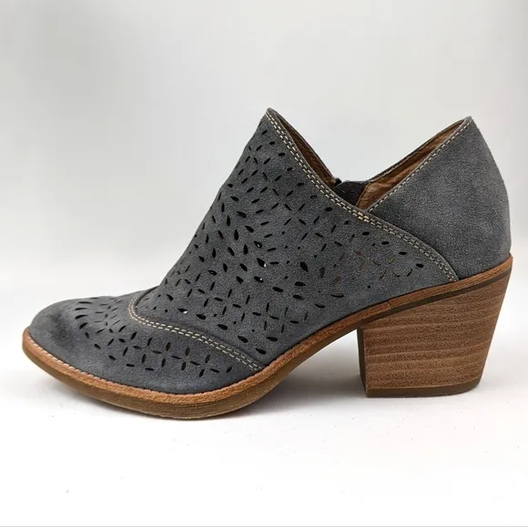 Sofft Amberly Laser Cut Suede Booties Side Zip Block Heel Boho Western Blue 8.5