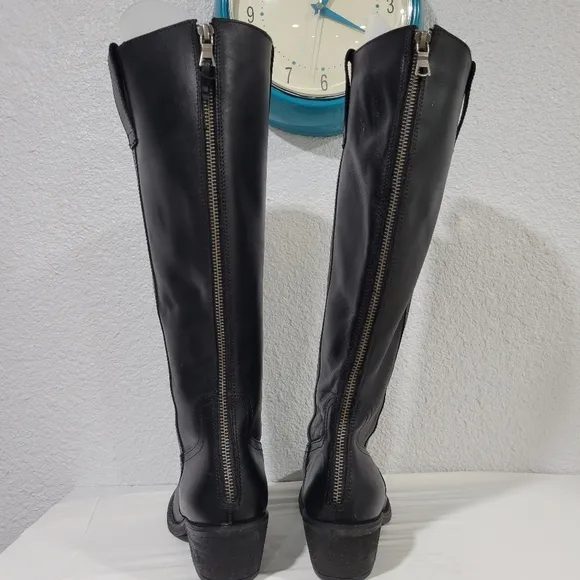Sofft Astoria tall Leather Riding Boots 7.5