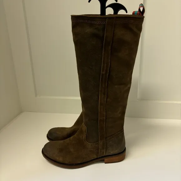 Sofft Bluma Knee High Boot Distressed Suede Sz 6M