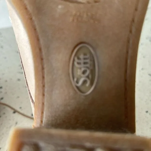 Sofft Sondra Light Taupe Leather Embossed Floral Block Heel Ankle Boots Size 9.5