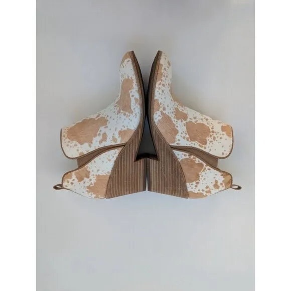 Sofft Women's Sacora Cowhair Ankle Boots Caramel/Ivory Size 10M