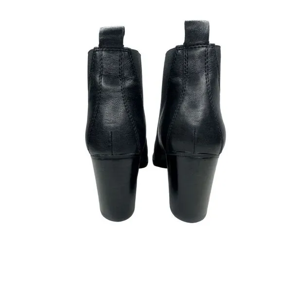 Sofft Welling Black Textured Leather Chelsea Boots Size 9.5
