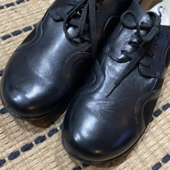 Softwalk Topeka Black shoes Size 9N B17A