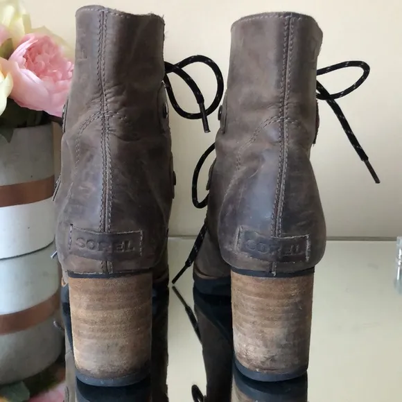 Sorel Addington Lace-Up Ankle Boots