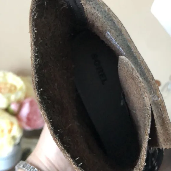 Sorel Addington Lace-Up Ankle Boots