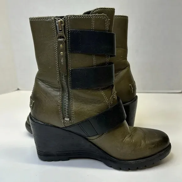 Sorel After Hours Leather Wedge Ankle Boots Booties NL2550-383 Green Size 6