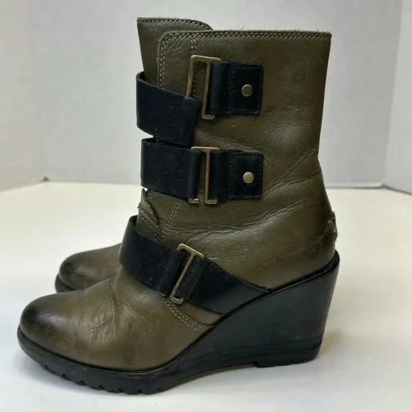 Sorel After Hours Leather Wedge Ankle Boots Booties NL2550-383 Green Size 6