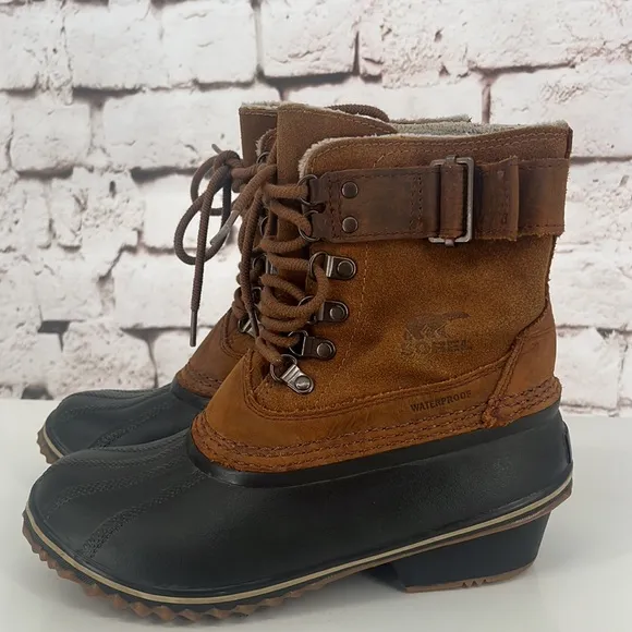 Sorel “Fancy Lace II” Boots, Size 7