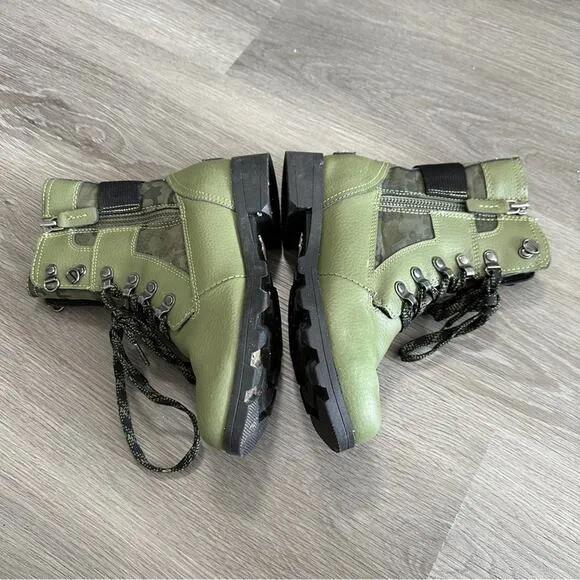 Sorel Kid's Unisex Emelie Conquest Lace Up‎ Combat Moto Boots Size 3